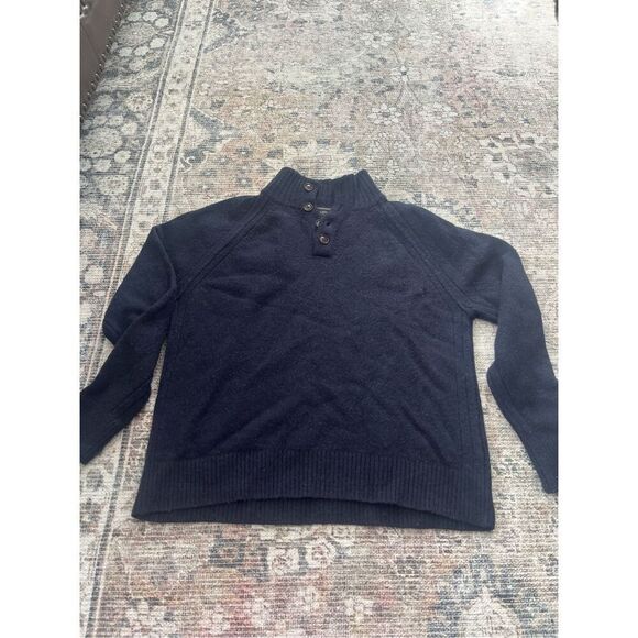 Banana Republic Men’s Wool Sweater - Picture 1 of 5